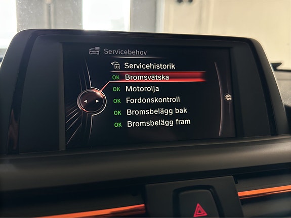 BMW 118d 22 of 25