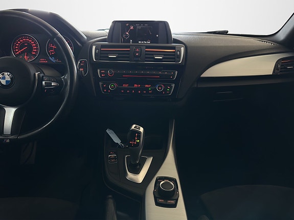 BMW 118d 18 of 25