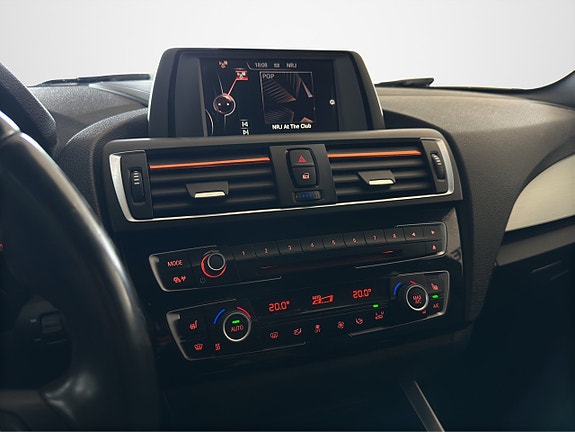 BMW 118d 19 of 25