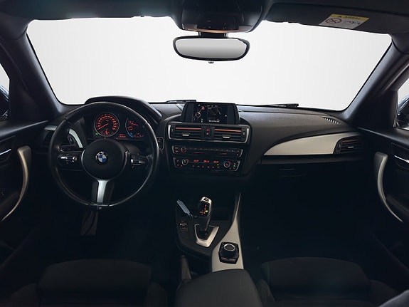 BMW 118d 15 of 25