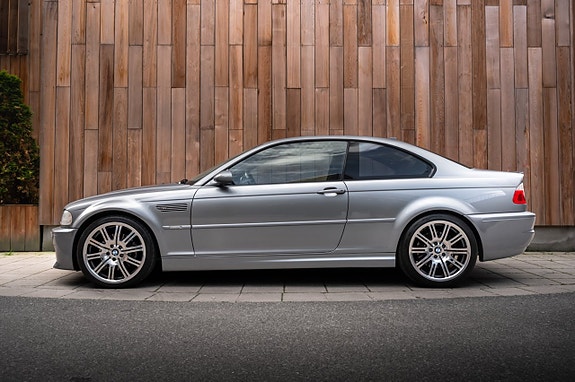 BMW M3 6 of 30