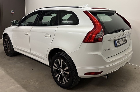 Volvo XC60 5 of 14