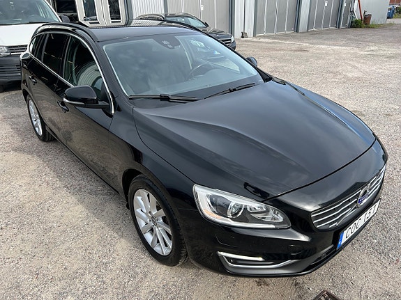 Volvo V60 19 of 19