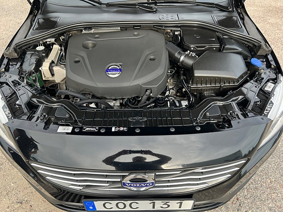Volvo V60 17 of 19
