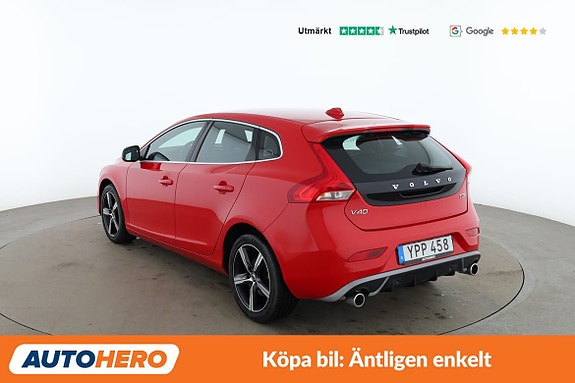 Volvo V40 3 of 5