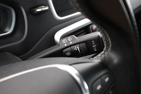 Volvo V40 26 of 30