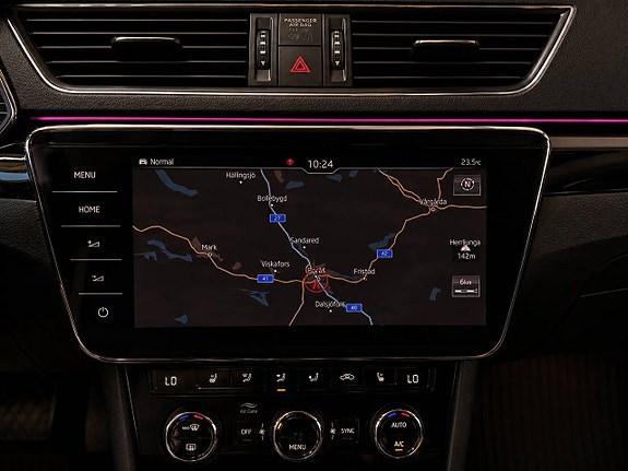 Skoda Superb 16 of 20