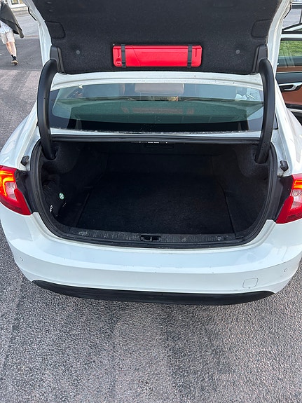 Volvo S60 13 of 13