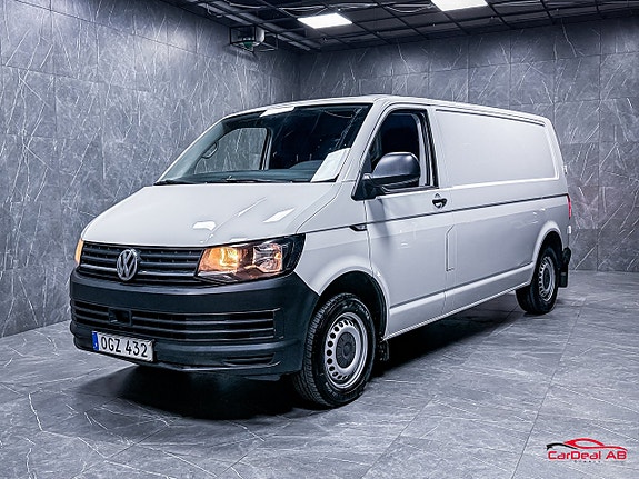 Volkswagen Transporter 3 of 5