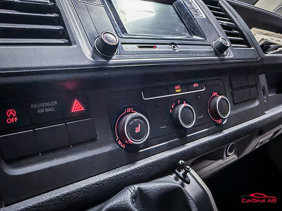 Volkswagen Transporter 21 of 21