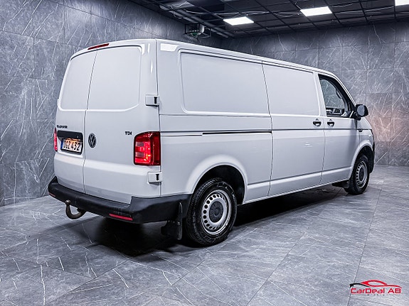 Volkswagen Transporter 7 of 21