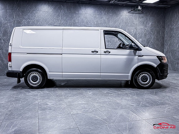 Volkswagen Transporter 8 of 21