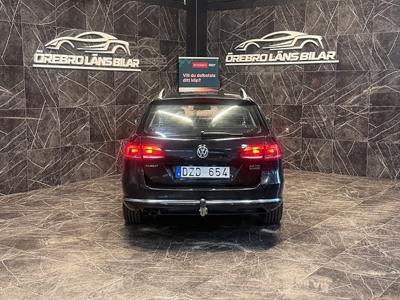 Volkswagen Passat 2 of 5