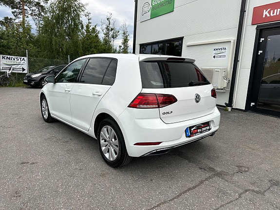 Volkswagen Golf VII 6 of 24