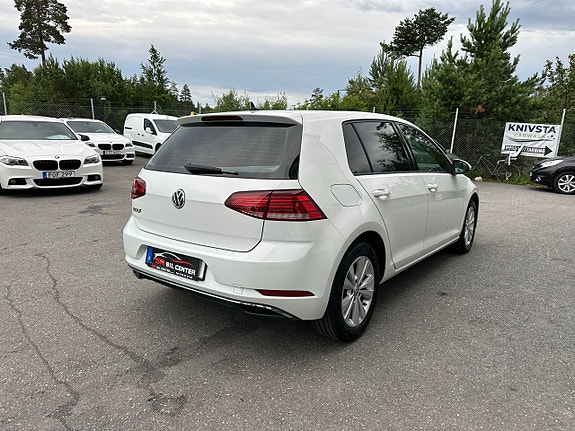 Volkswagen Golf VII 7 of 24