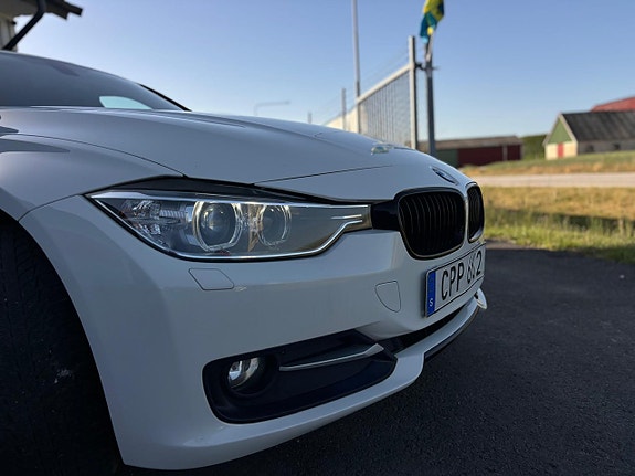 BMW 320d 28 of 29