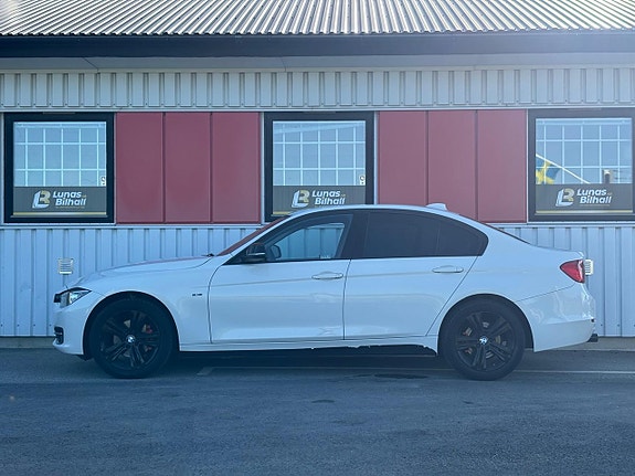 BMW 320d 3 of 29