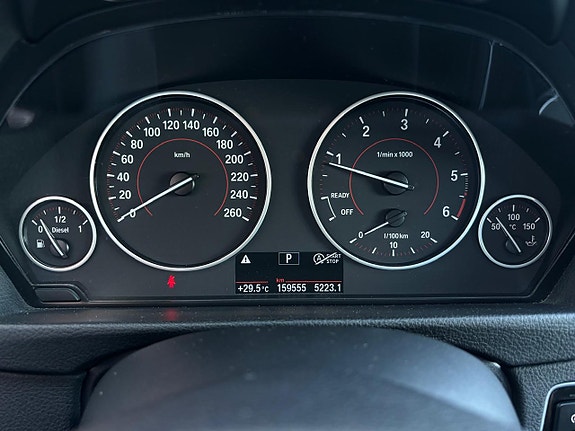 BMW 320d 13 of 29