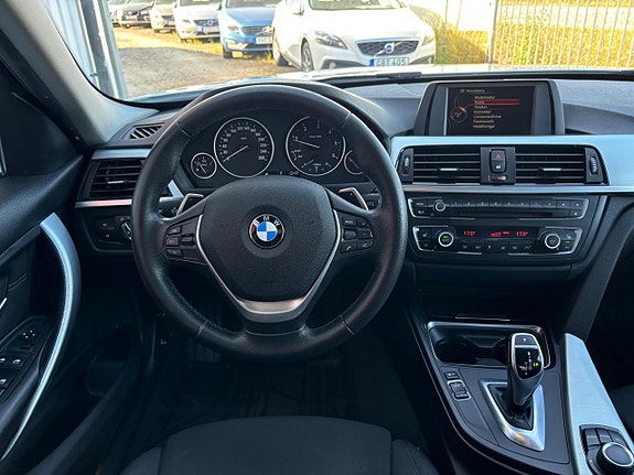 BMW 320d 10 of 29
