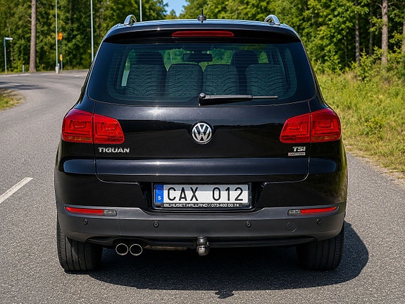 Volkswagen Tiguan 5 of 5