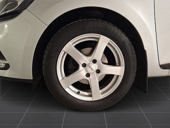 Renault Clio 9 of 19