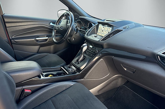Ford Kuga 7 of 14