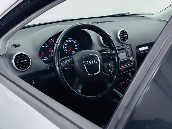 Audi A3 9 of 18