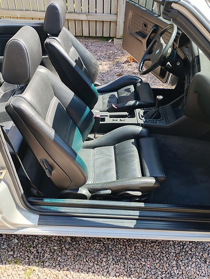 BMW 318i 6 of 11