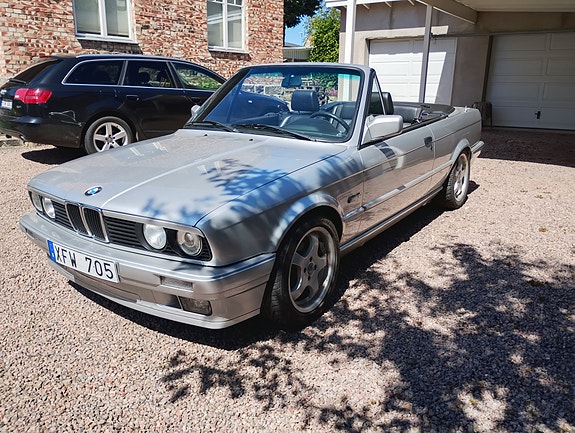 BMW 318i 10 of 11