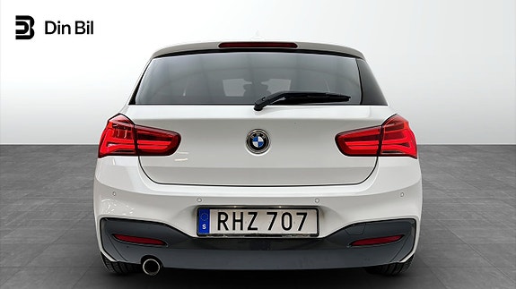 BMW 118d 5 of 5