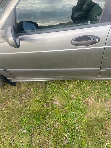 Saab 9-5 4 of 5
