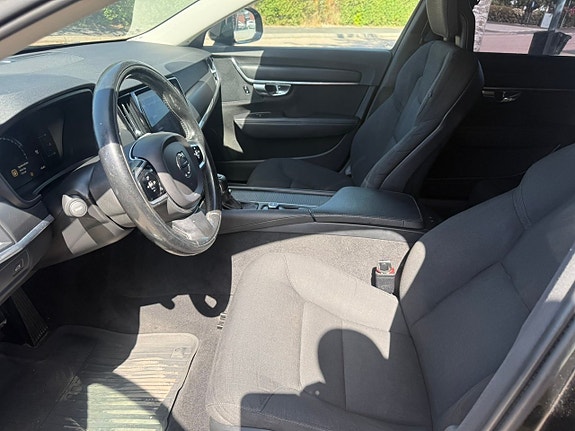 Volvo V90 Cross Country 11 of 12