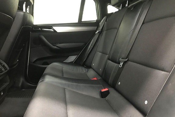 BMW X4 13 of 28