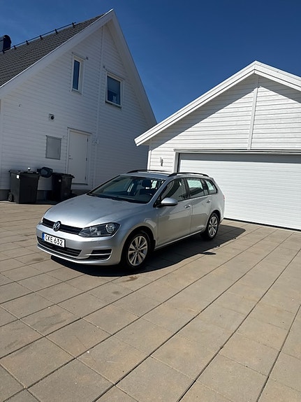 Volkswagen Golf VII 3 of 5