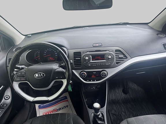 Kia Picanto 6 of 9