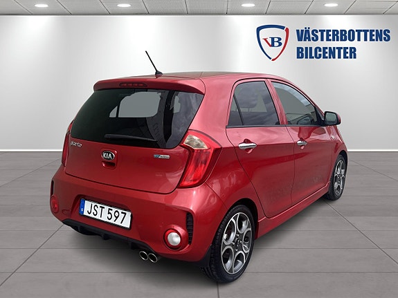 Kia Picanto 3 of 5