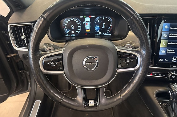 Volvo V90 16 of 25
