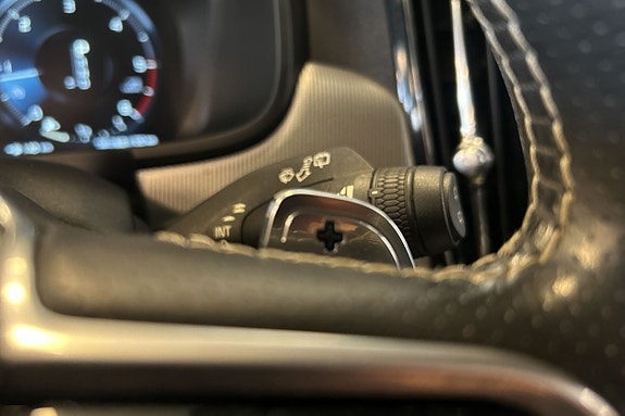 Volvo V90 26 of 30