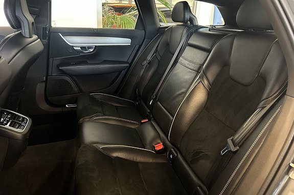 Volvo V90 12 of 30
