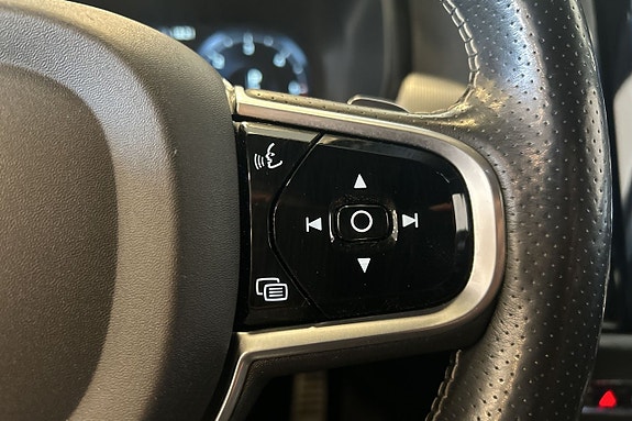 Volvo V90 24 of 30