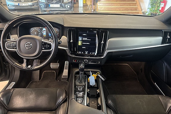 Volvo V90 14 of 25
