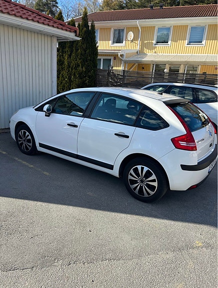Citroen C4 4 of 5