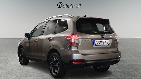 Subaru Forester 4 of 5