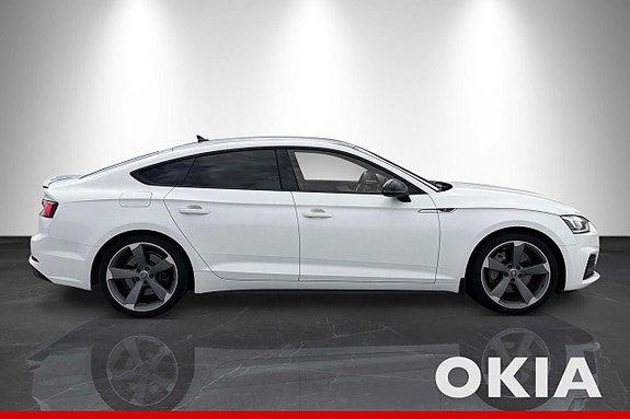 Audi A5 6 of 17
