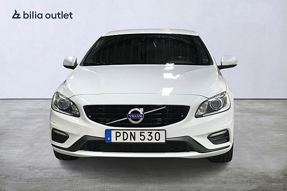 Volvo S60 3 of 5