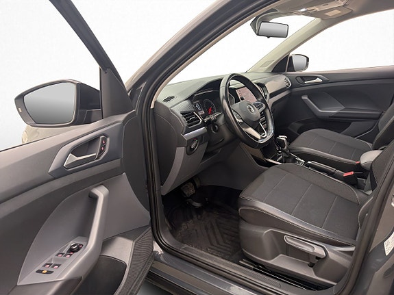 Volkswagen T-Cross 10 of 29