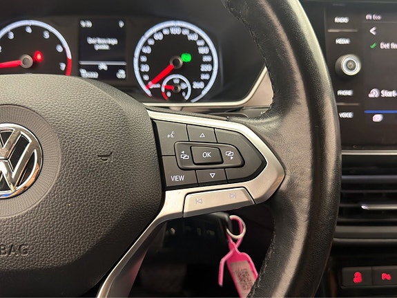 Volkswagen T-Cross 16 of 29