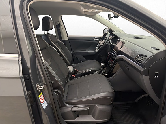 Volkswagen T-Cross 23 of 29