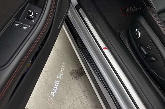 Audi RS5 18 of 30