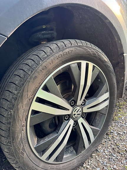 Volkswagen Caddy Alltrack 5 of 5